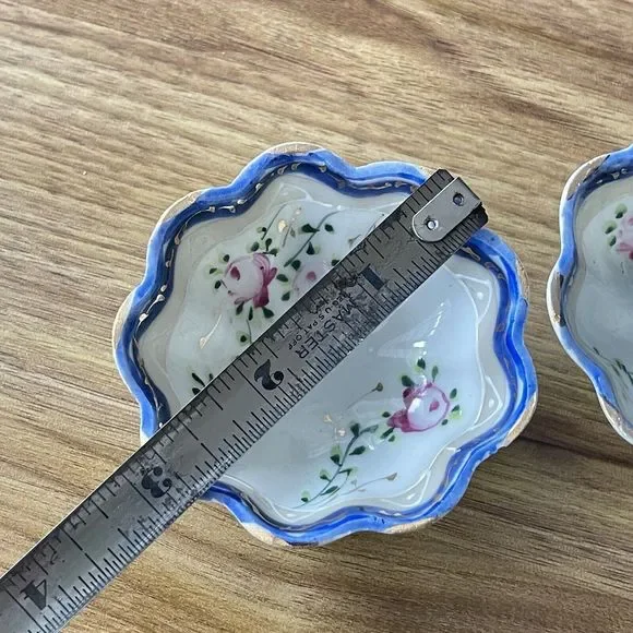 Lot Of 2 Vintage Japan Sm. Porcelain Hand Painted Ornate Footed Bowls - Picture 11 of 16